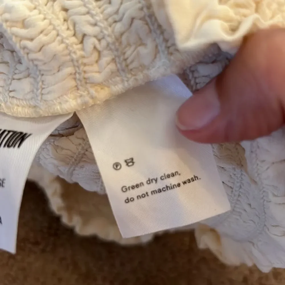 Reformation‎ Ivory Sandy Top small